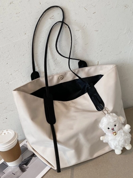 Tote Bag Tote Bag Stylish Elegant  MV601339  6 cr7476white_idr_95_000_material_pu_23x17x30_0_3kg