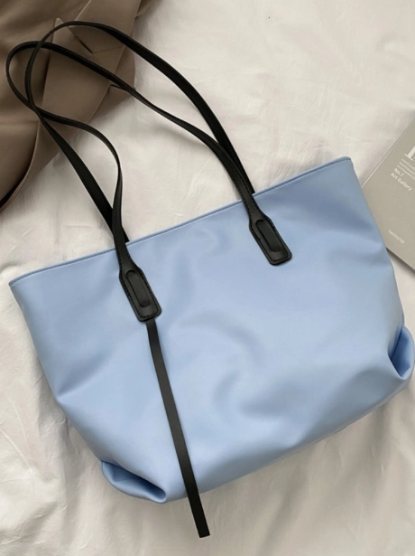 Tote Bag Tote Bag Simple Stylish MV137534  4 cr7534blue_idr_78_000_material_nilon_32x145x275_0_4kg