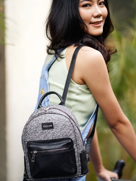 Backpack Vedlyn Abbey tas ransel wanita kekinian<br> 3 ~item/2022/12/9/abbey_black_1